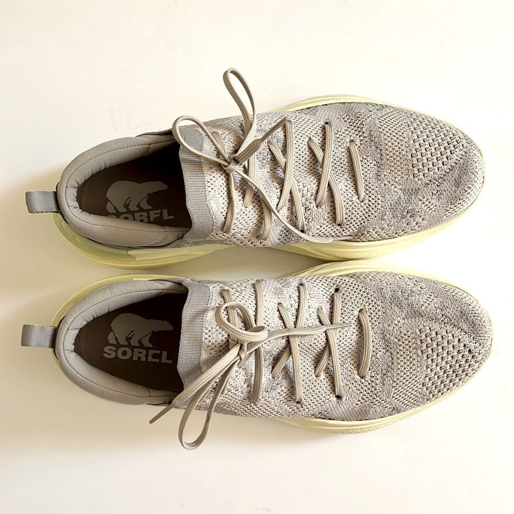 Sorel Women’s Explorer Blitz Stride Lace Sneakers Size 9.5